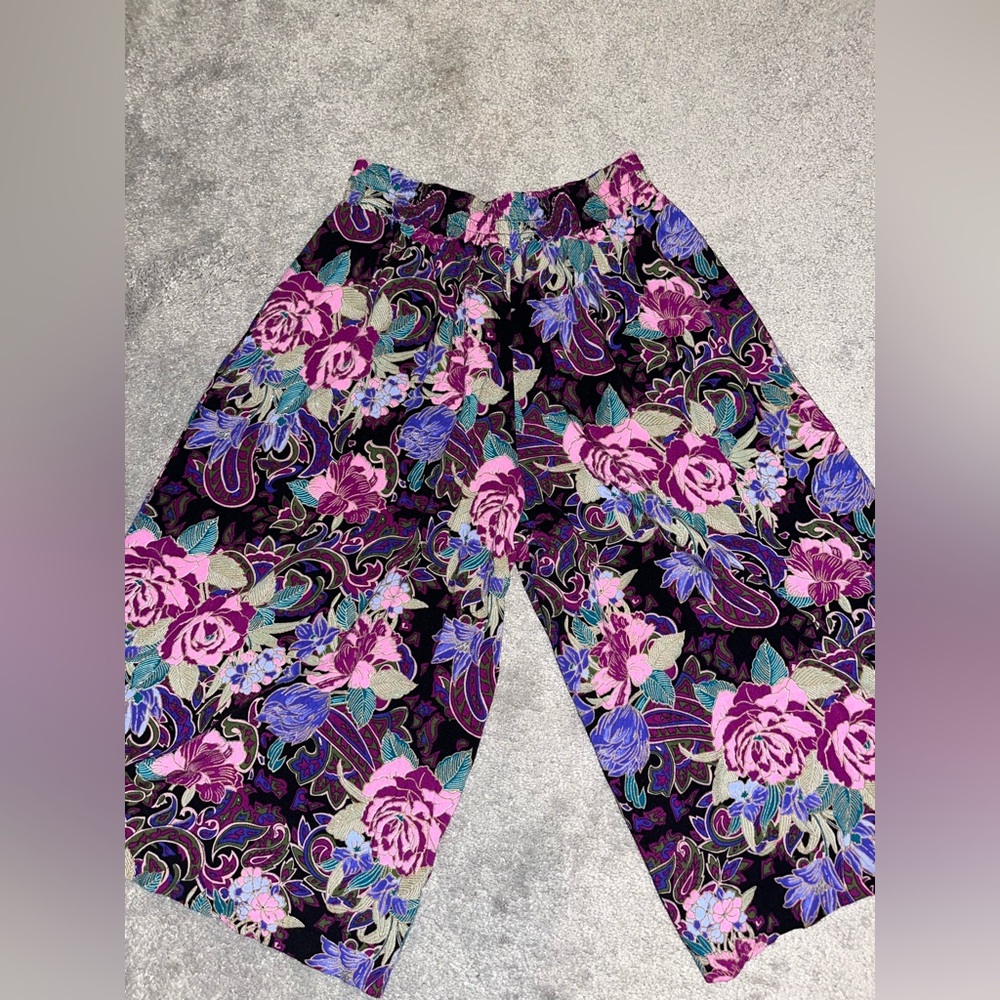 80s / 90s Vintage purple floral flowy pants size XS/S Illustrations brand